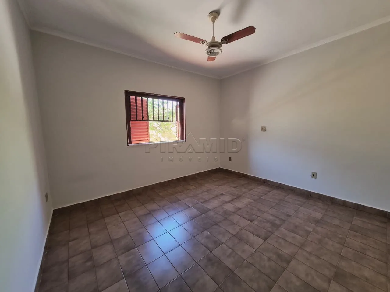 Comprar Casa / Padr&atilde;o em Ribeir&atilde;o Preto R$ 540.000,00 - Foto 5