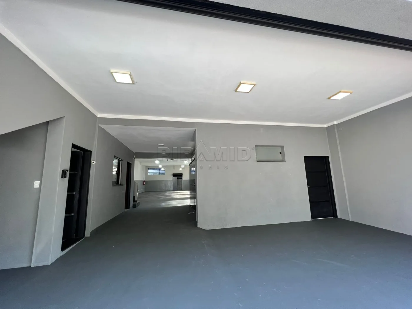 Alugar Comercial / Galp&atilde;o  Barrac&atilde;o em Ribeir&atilde;o Preto R$ 7.500,00 - Foto 1