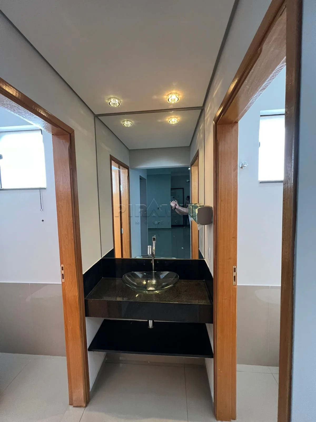 Alugar Comercial / Galp&atilde;o  Barrac&atilde;o em Ribeir&atilde;o Preto R$ 7.500,00 - Foto 16