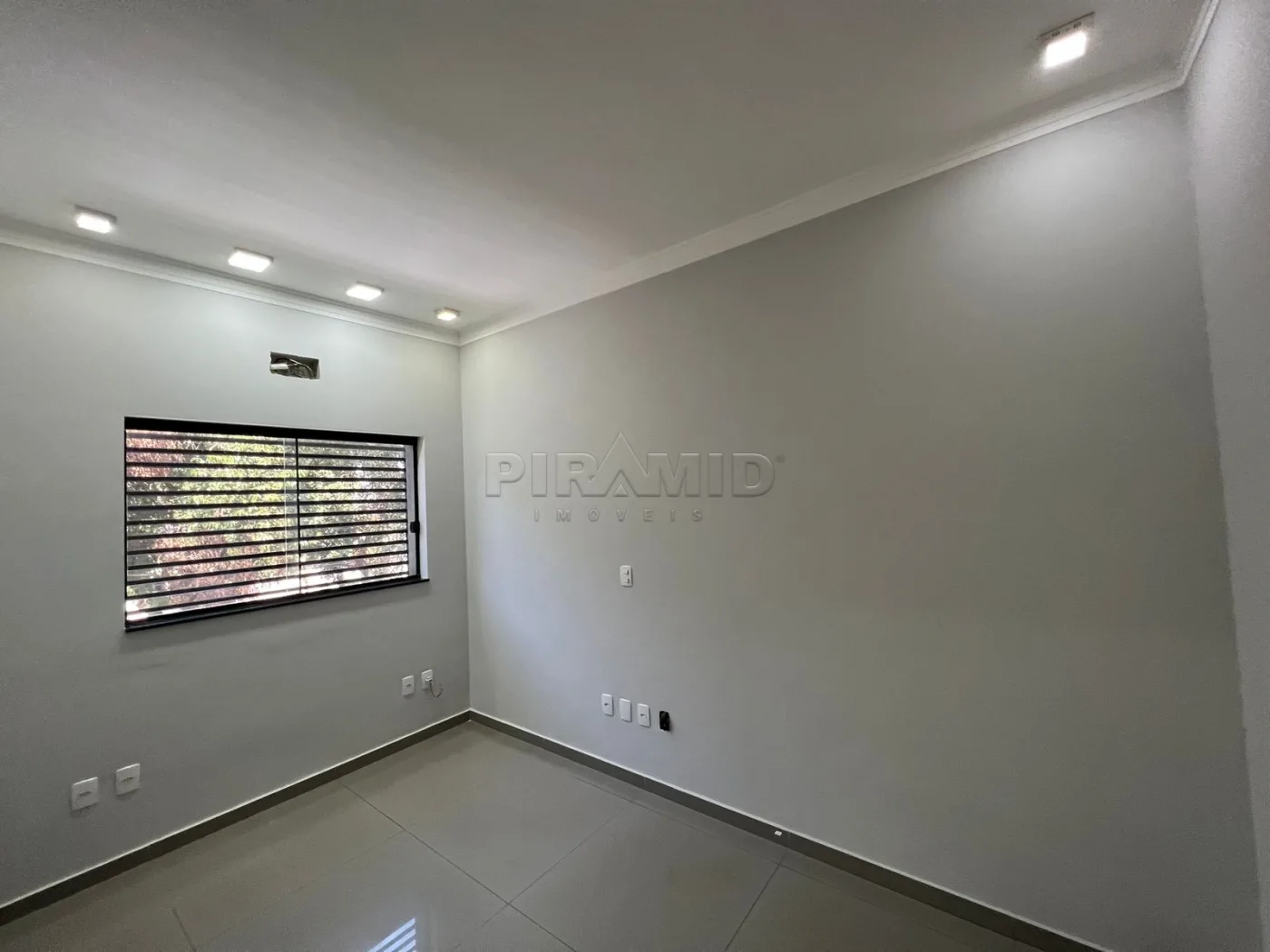 Alugar Comercial / Galp&atilde;o  Barrac&atilde;o em Ribeir&atilde;o Preto R$ 7.500,00 - Foto 18