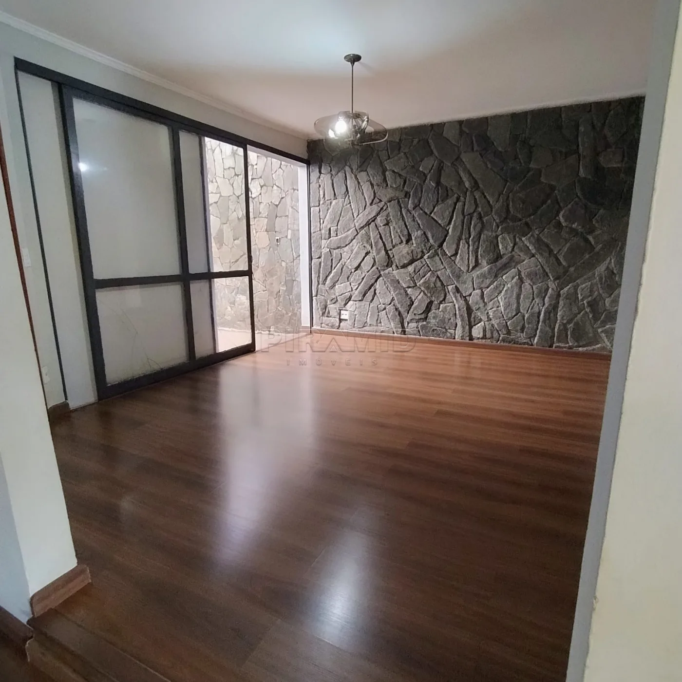 Alugar Casa / Padr&atilde;o em Ribeir&atilde;o Preto R$ 3.200,00 - Foto 6