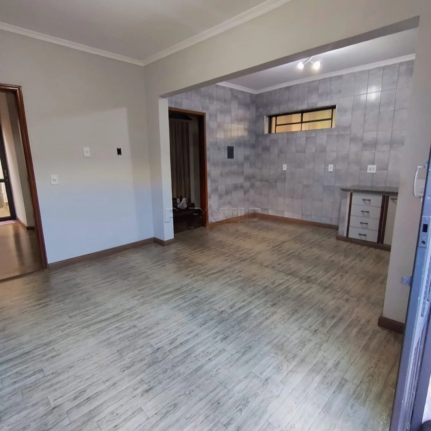 Alugar Casa / Padr&atilde;o em Ribeir&atilde;o Preto R$ 3.200,00 - Foto 19