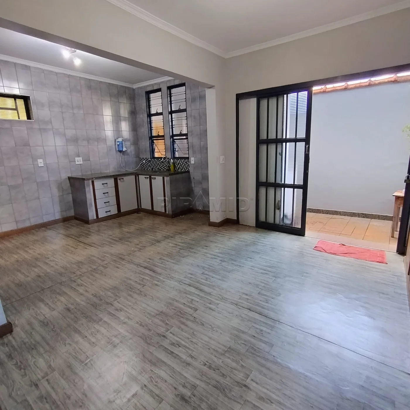 Alugar Casa / Padr&atilde;o em Ribeir&atilde;o Preto R$ 3.200,00 - Foto 18