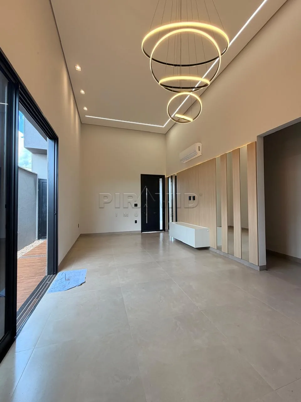 Alugar Casa / Condom&iacute;nio em Jardin&oacute;polis R$ 5.500,00 - Foto 1