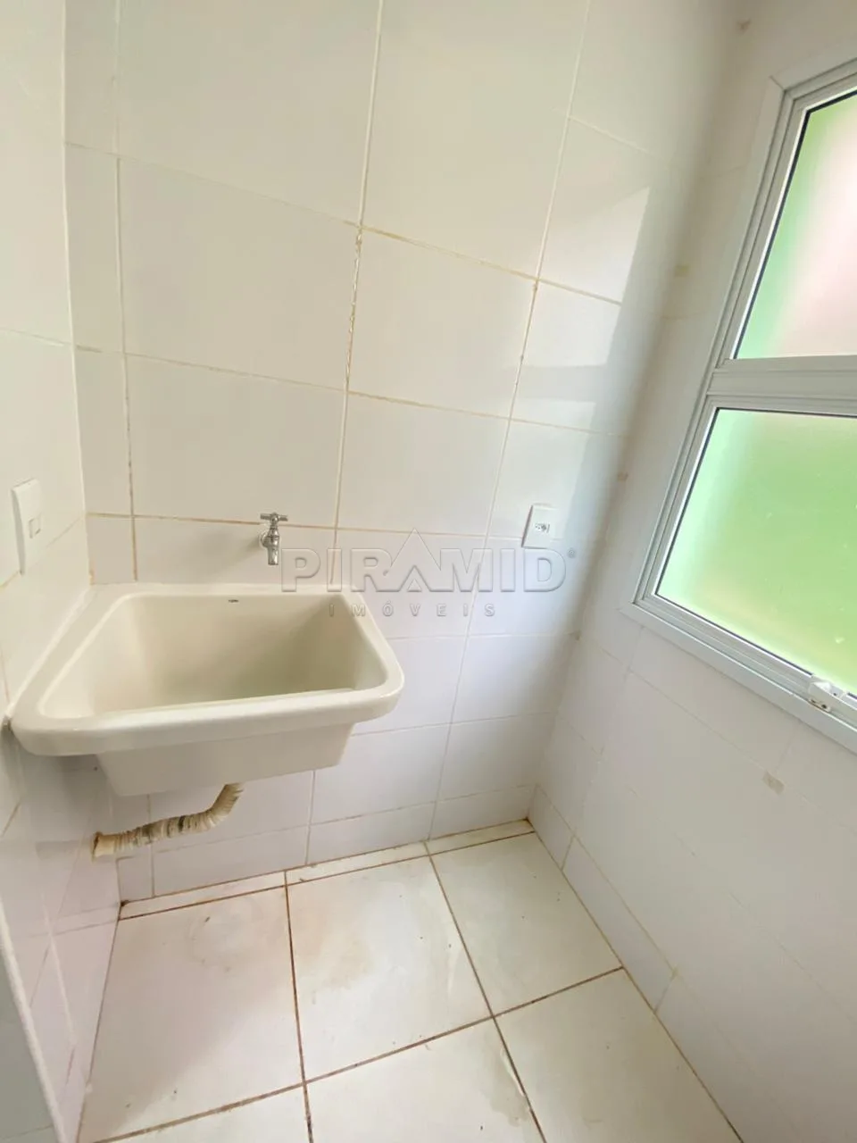 Alugar Apartamento / Padr&atilde;o em Ribeir&atilde;o Preto R$ 1.500,00 - Foto 10