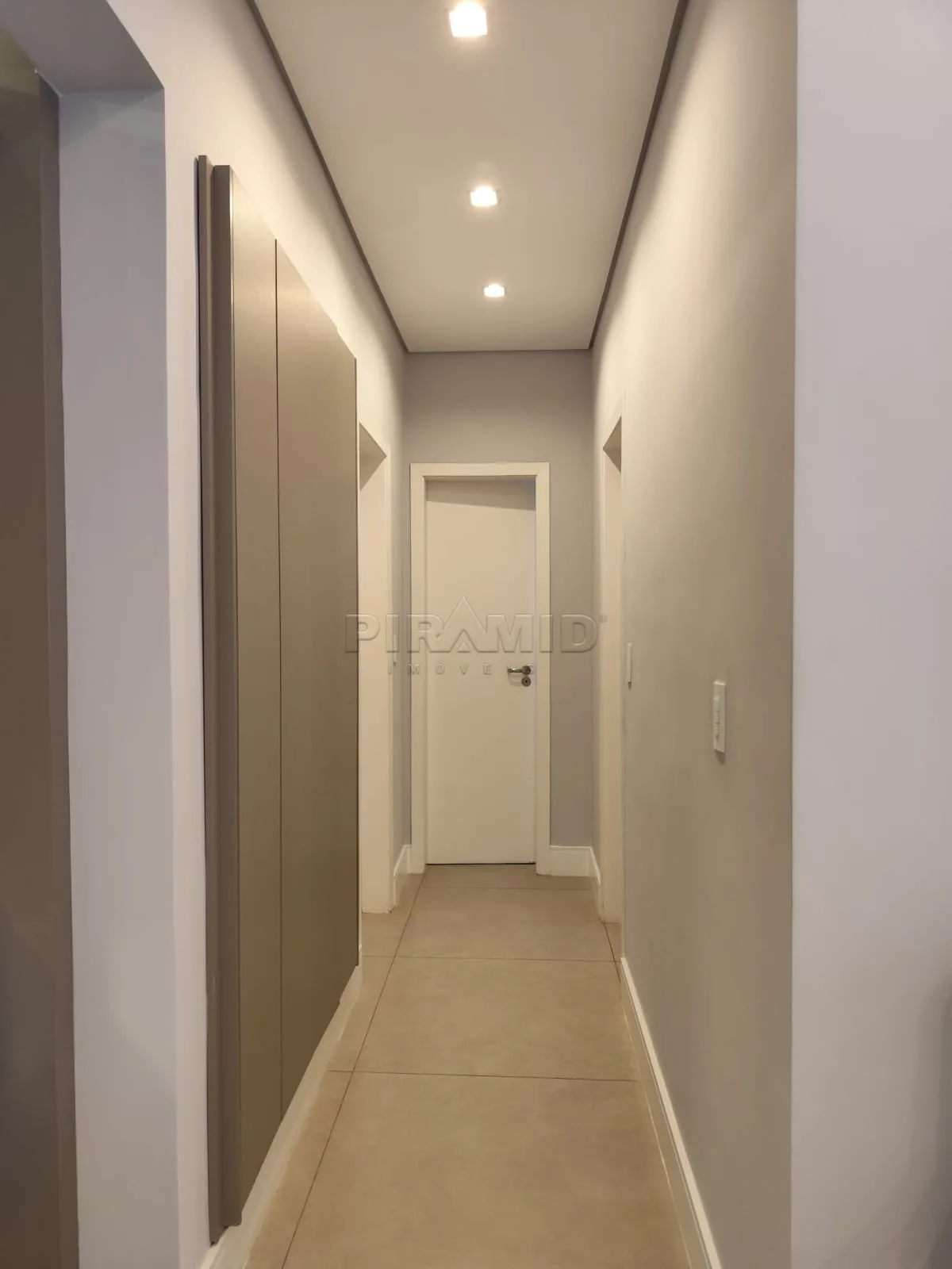 Alugar Apartamento / Padr&atilde;o em Ribeir&atilde;o Preto R$ 3.500,00 - Foto 5