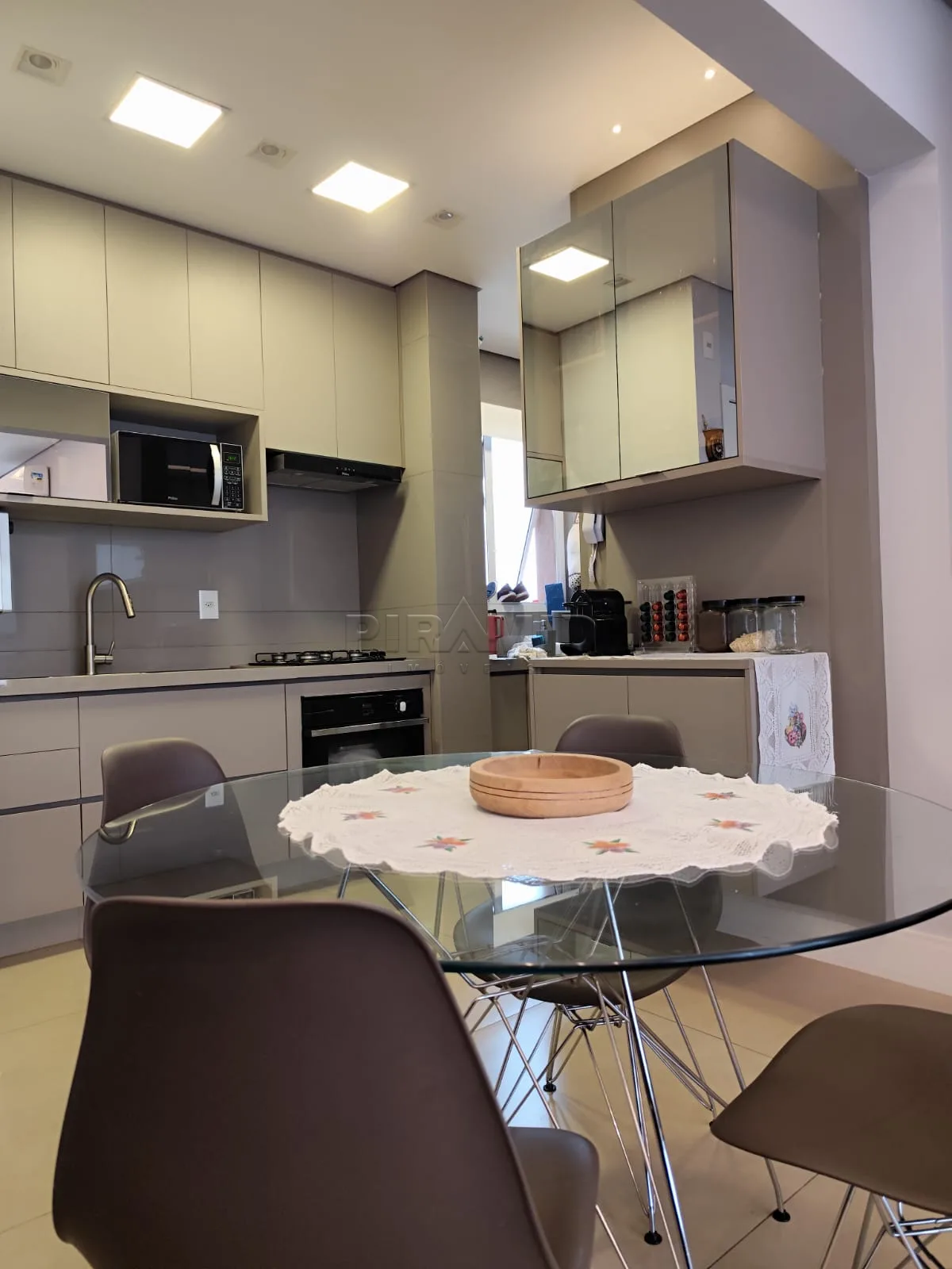 Alugar Apartamento / Padr&atilde;o em Ribeir&atilde;o Preto R$ 3.500,00 - Foto 10