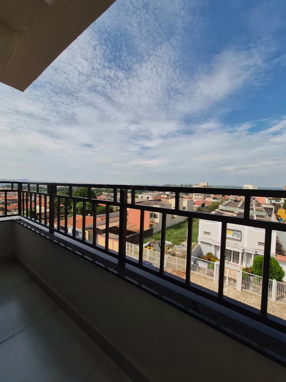 Alugar Apartamento / Padr&atilde;o em Ribeir&atilde;o Preto R$ 2.200,00 - Foto 4