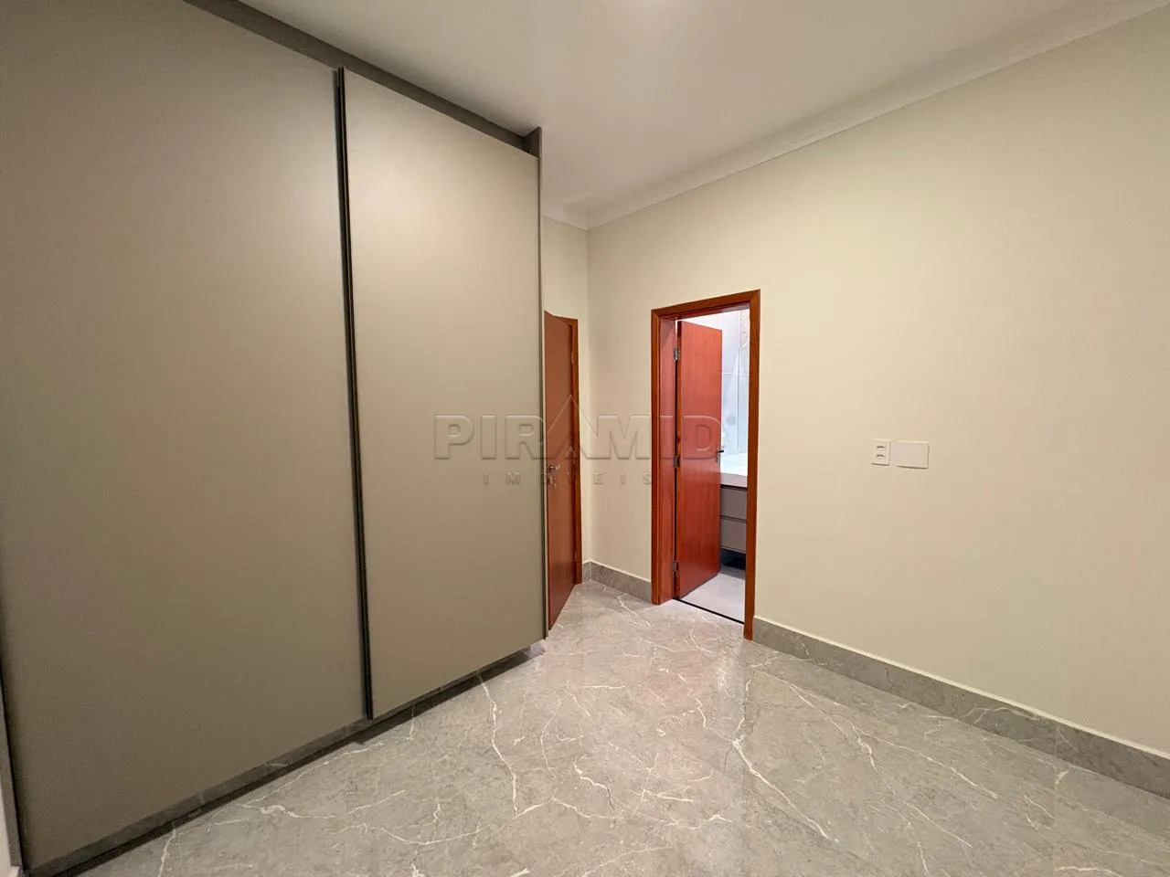 Comprar Casa / Condom&iacute;nio em Ribeir&atilde;o Preto R$ 1.490.000,00 - Foto 24