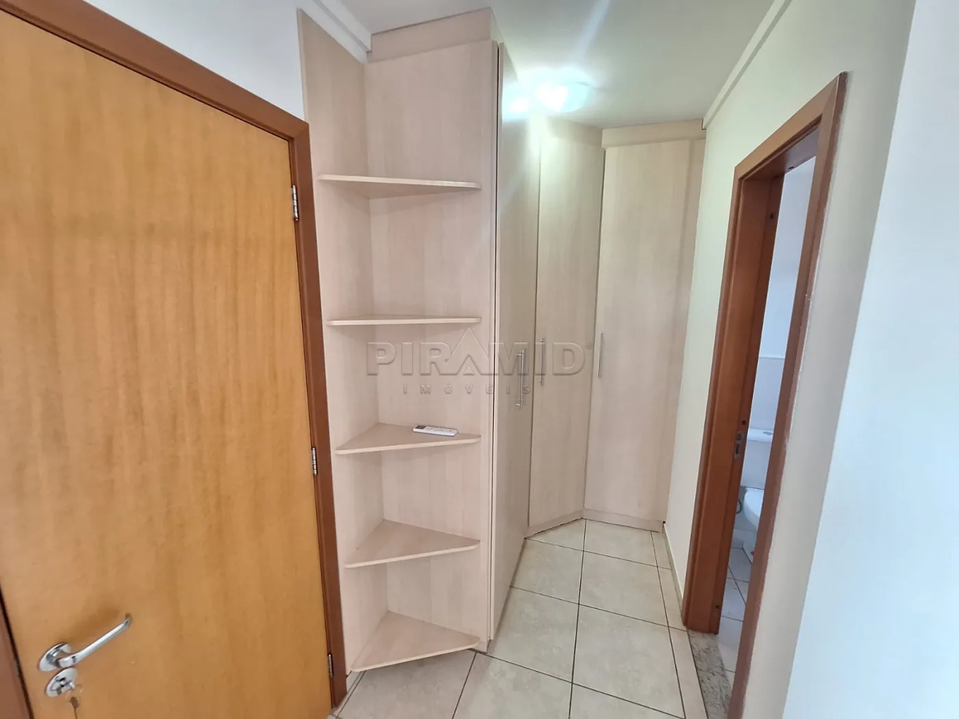 Alugar Apartamento / Padr&atilde;o em Ribeir&atilde;o Preto R$ 1.400,00 - Foto 8