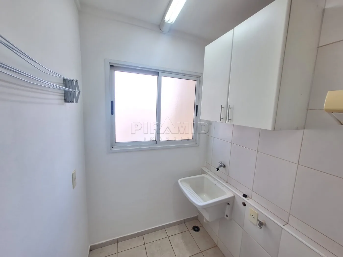 Alugar Apartamento / Padr&atilde;o em Ribeir&atilde;o Preto R$ 1.400,00 - Foto 12