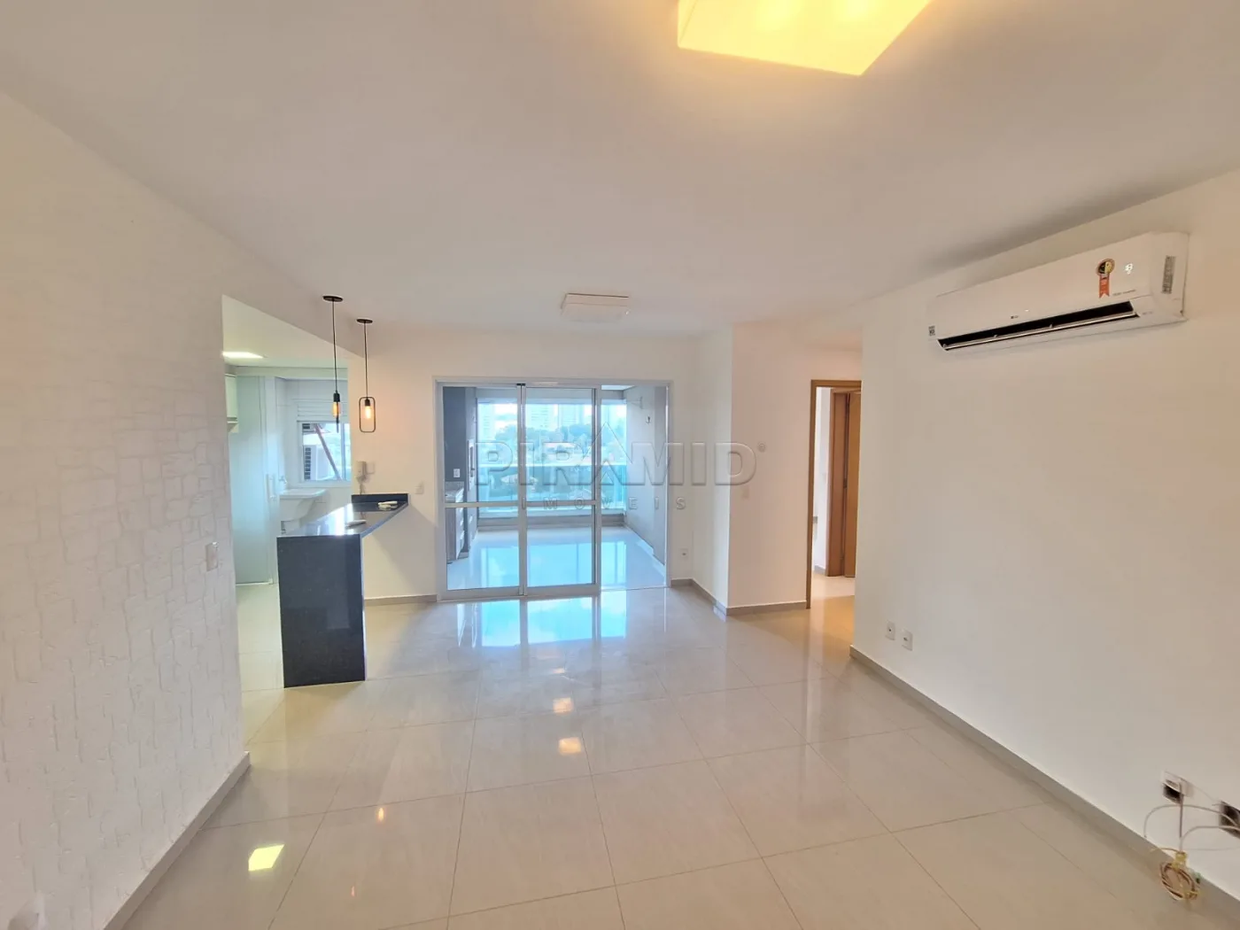 Alugar Apartamento / Padr&atilde;o em Ribeir&atilde;o Preto R$ 4.200,00 - Foto 1