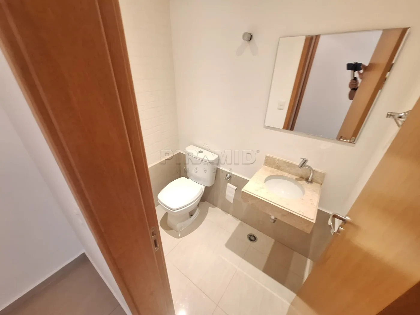 Alugar Apartamento / Padr&atilde;o em Ribeir&atilde;o Preto R$ 4.200,00 - Foto 5