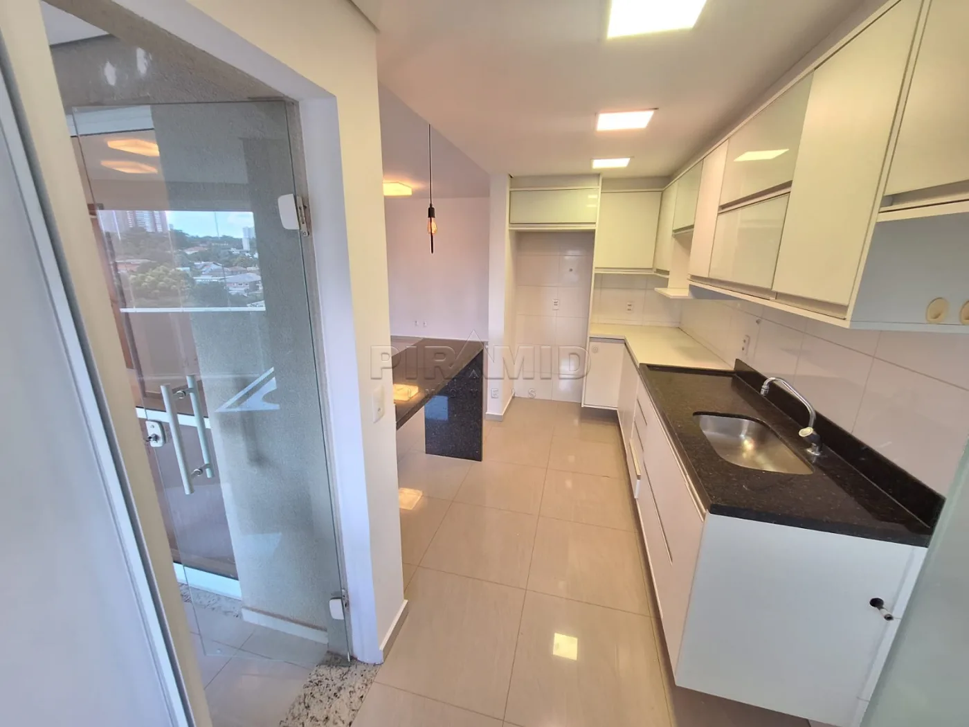 Alugar Apartamento / Padr&atilde;o em Ribeir&atilde;o Preto R$ 4.200,00 - Foto 19