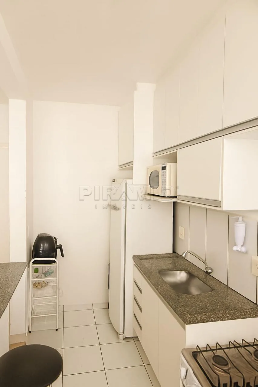 Alugar Apartamento / Padr&atilde;o em Ribeir&atilde;o Preto R$ 2.100,00 - Foto 2