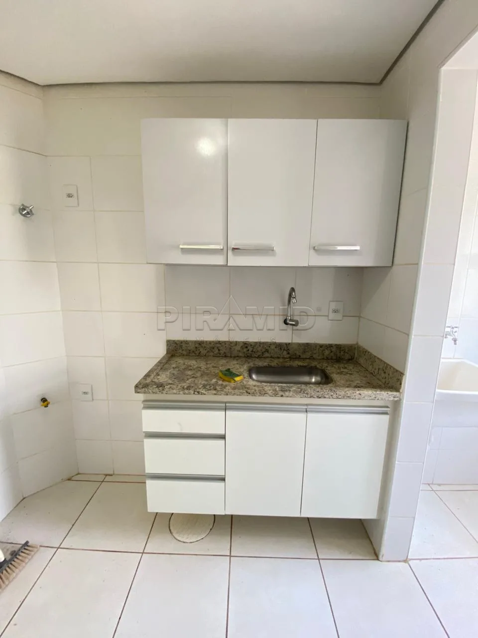 Alugar Apartamento / Padr&atilde;o em Ribeir&atilde;o Preto R$ 1.700,00 - Foto 13