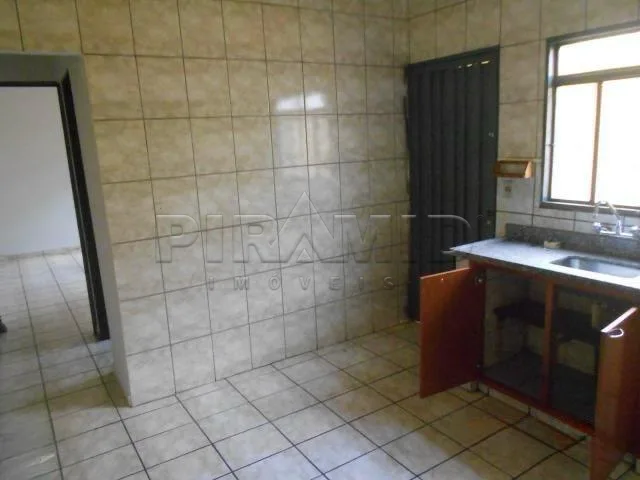 Comprar Casa / Padr&atilde;o em Ribeir&atilde;o Preto R$ 290.000,00 - Foto 3