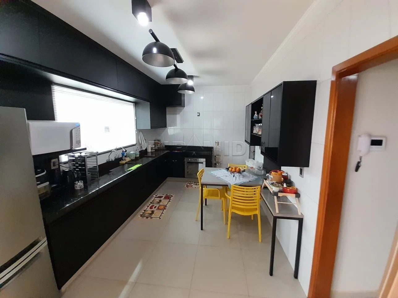 Comprar Casa / Padr&atilde;o em Ribeir&atilde;o Preto R$ 820.000,00 - Foto 16