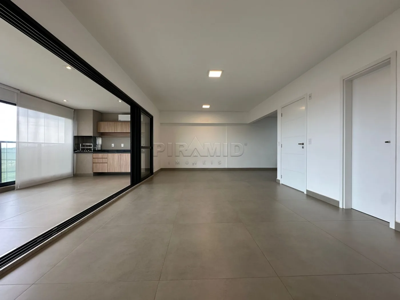 Alugar Apartamento / Padr&atilde;o em Ribeir&atilde;o Preto R$ 9.500,00 - Foto 1