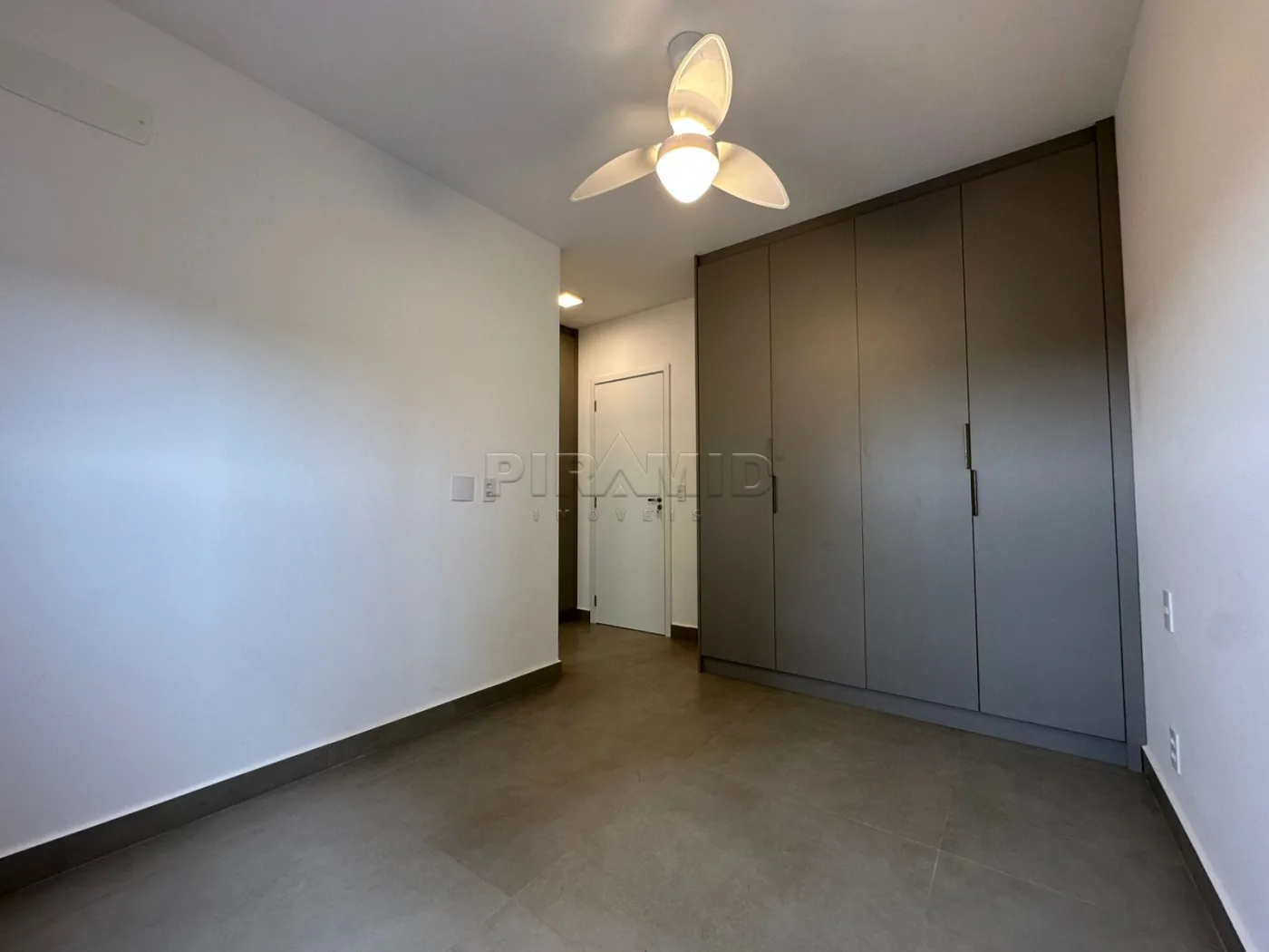 Alugar Apartamento / Padr&atilde;o em Ribeir&atilde;o Preto R$ 9.500,00 - Foto 15