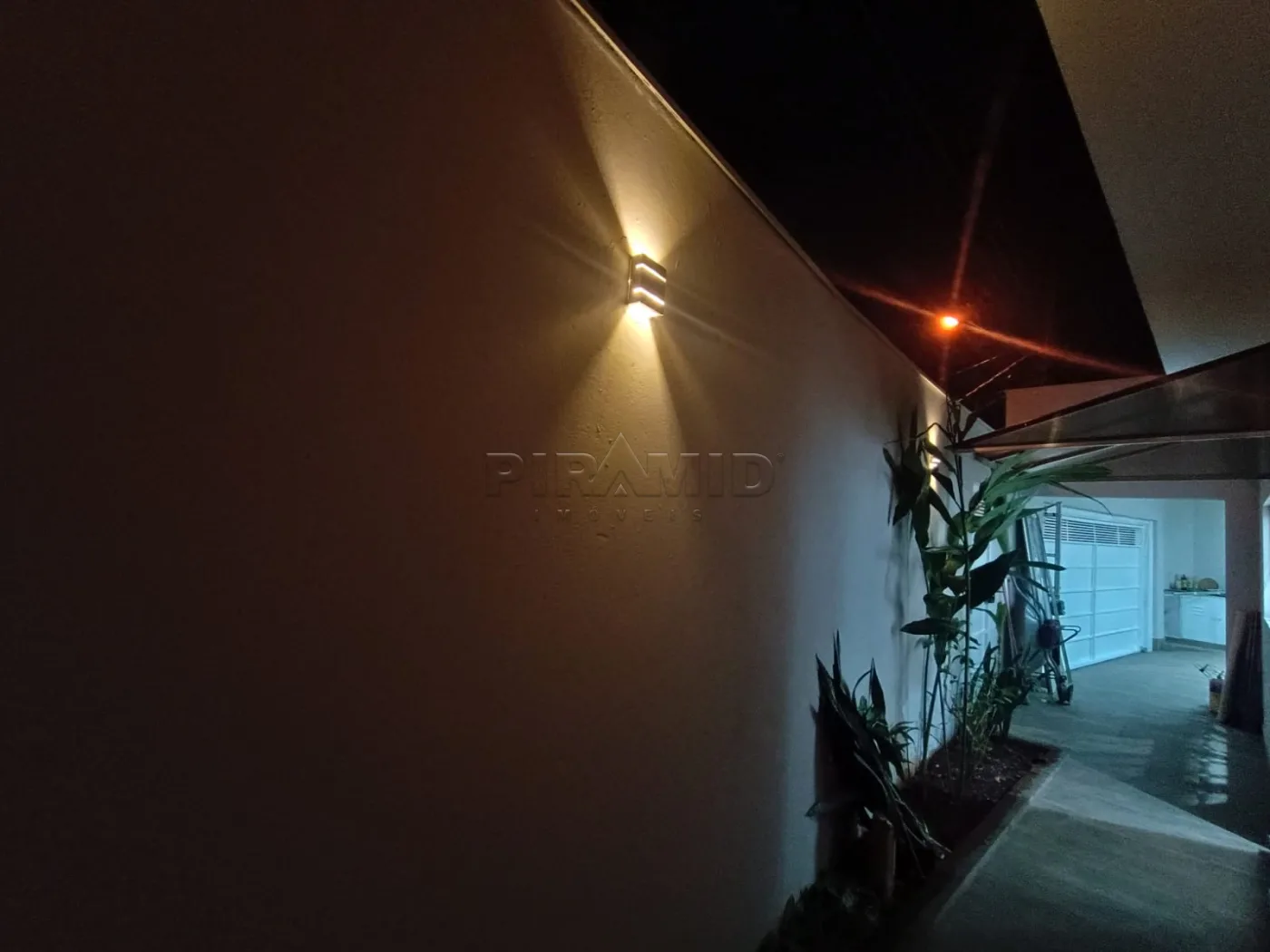 Comprar Casa / Padr&atilde;o em Ribeir&atilde;o Preto R$ 800.000,00 - Foto 34