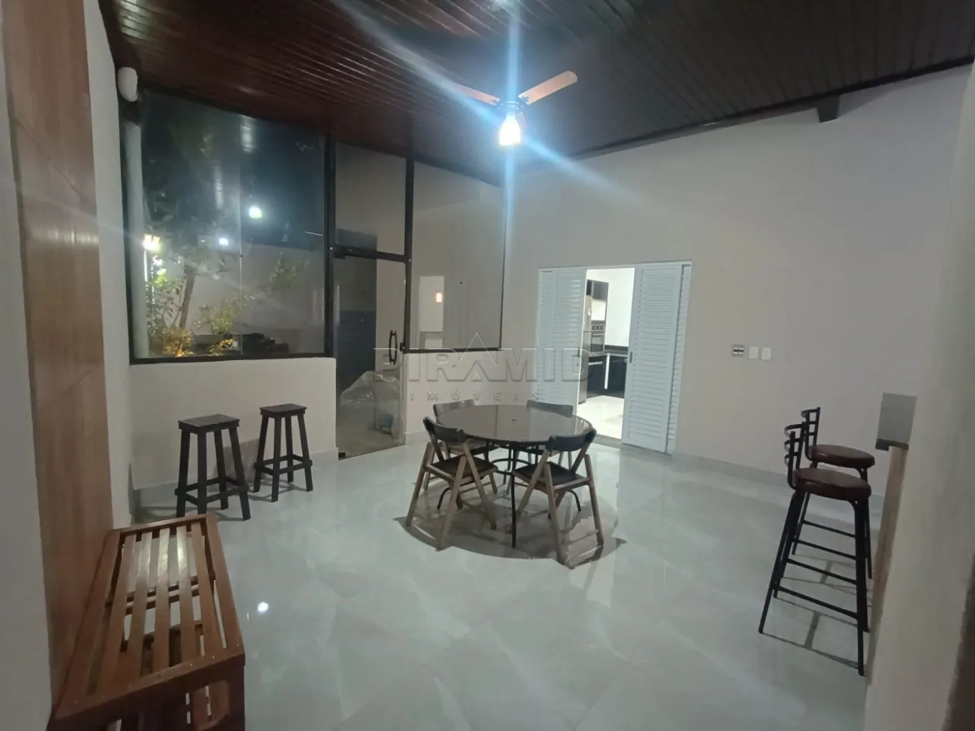 Comprar Casa / Padr&atilde;o em Ribeir&atilde;o Preto R$ 800.000,00 - Foto 22