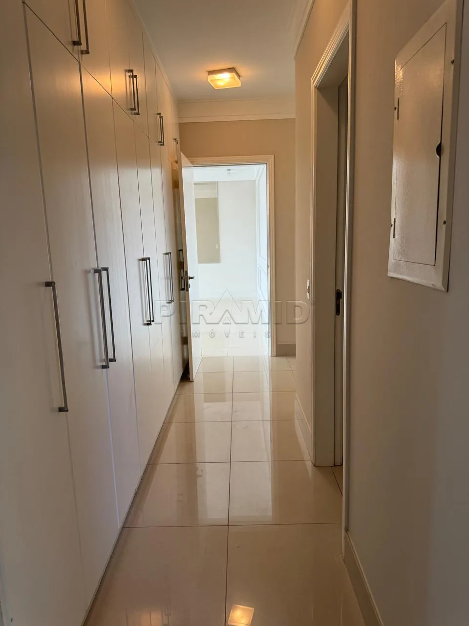 Alugar Apartamento / Padr&atilde;o em Ribeir&atilde;o Preto R$ 12.000,00 - Foto 15