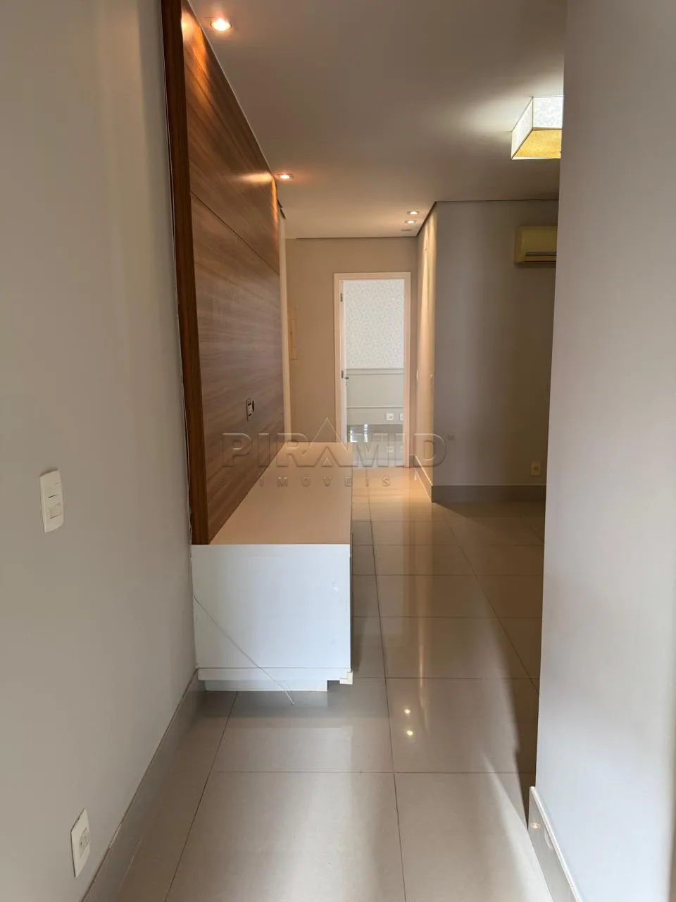 Alugar Apartamento / Padr&atilde;o em Ribeir&atilde;o Preto R$ 12.000,00 - Foto 17