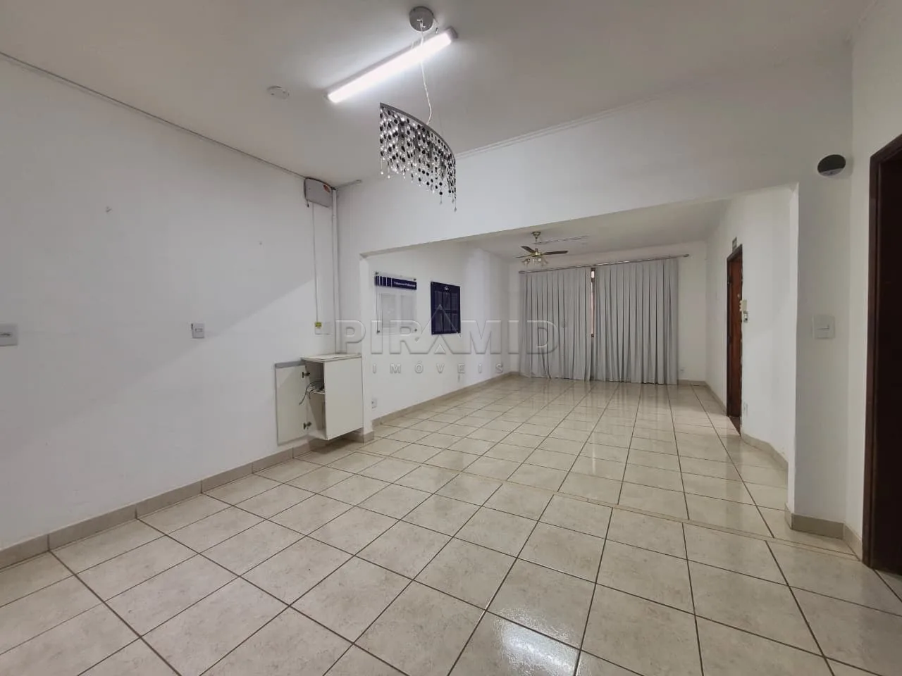 Alugar Casa / Padr&atilde;o em Ribeir&atilde;o Preto R$ 4.990,00 - Foto 7