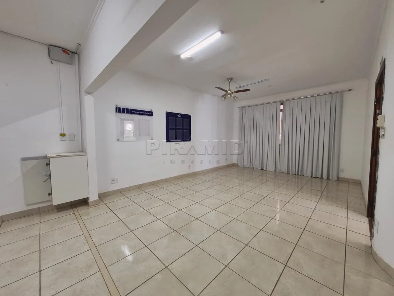 Alugar Casa / Padr&atilde;o em Ribeir&atilde;o Preto R$ 4.990,00 - Foto 10