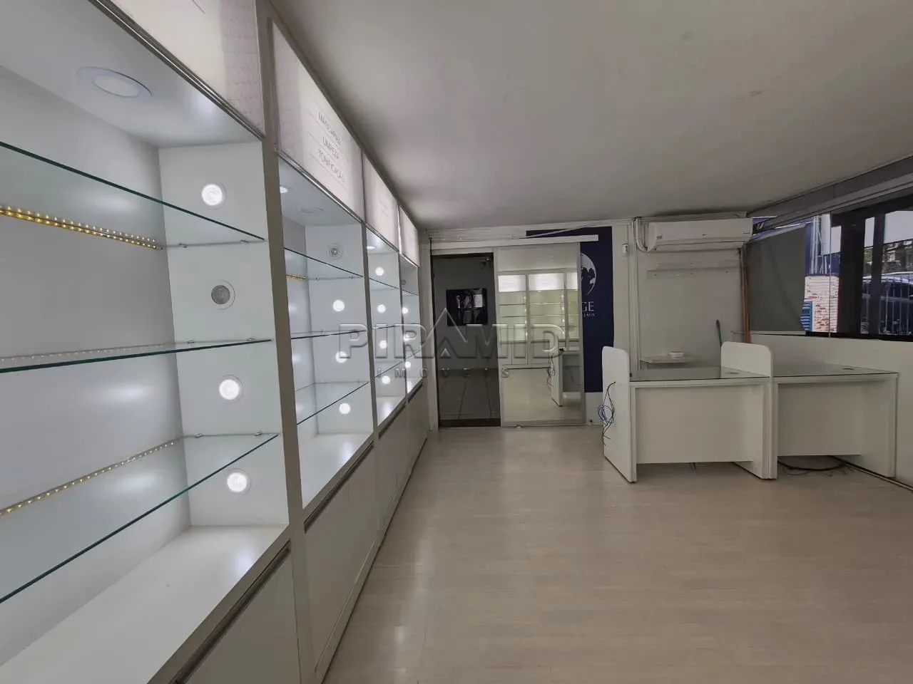 Alugar Casa / Padr&atilde;o em Ribeir&atilde;o Preto R$ 4.990,00 - Foto 4