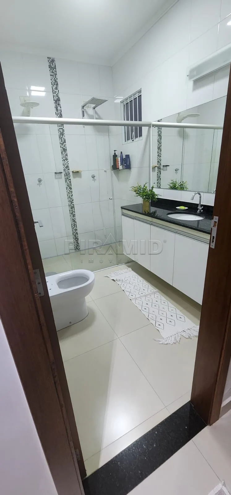 Comprar Casa / Padr&atilde;o em Ribeir&atilde;o Preto R$ 720.000,00 - Foto 17
