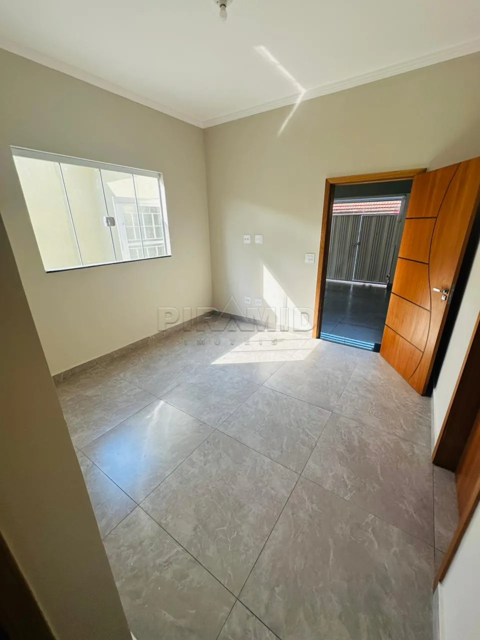 Comprar Casa / Padr&atilde;o em Ribeir&atilde;o Preto R$ 485.000,00 - Foto 2