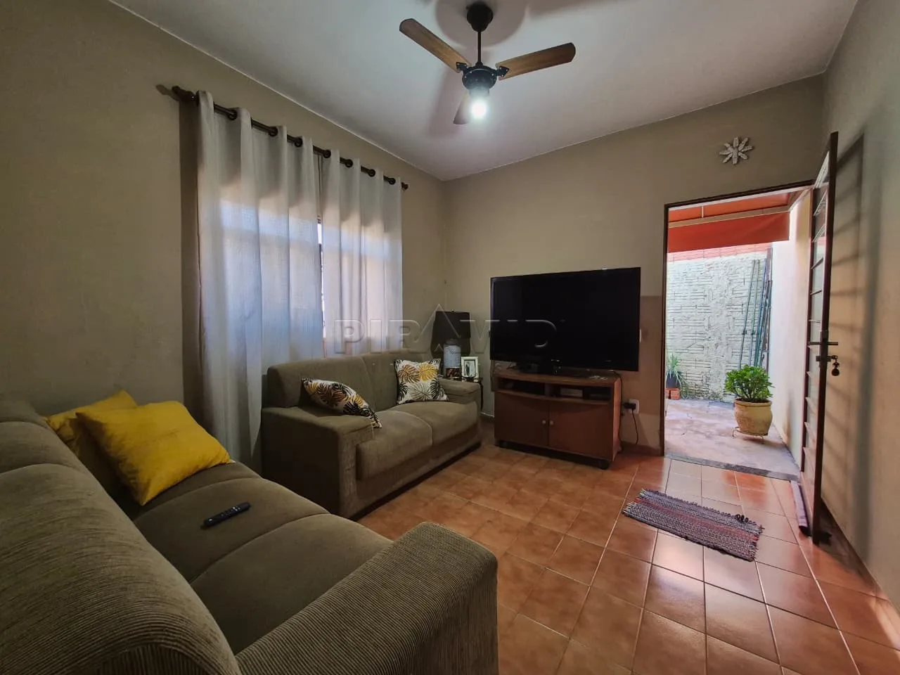Comprar Casa / Padr&atilde;o em Ribeir&atilde;o Preto R$ 350.000,00 - Foto 6