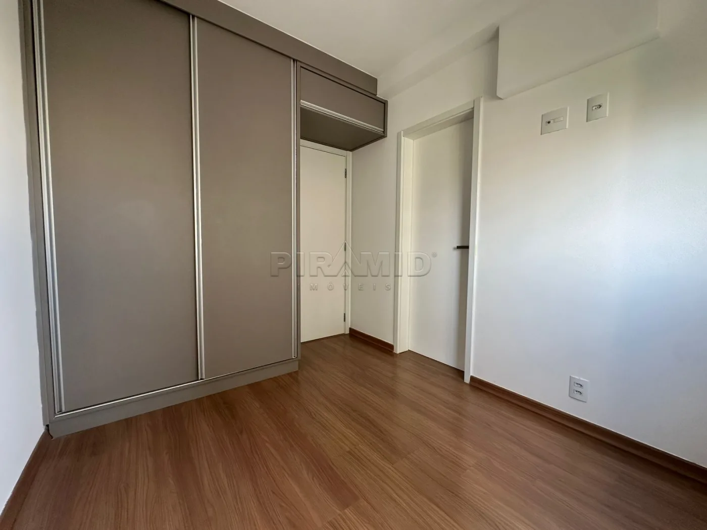 Alugar Apartamento / Padr&atilde;o em Ribeir&atilde;o Preto R$ 4.500,00 - Foto 8