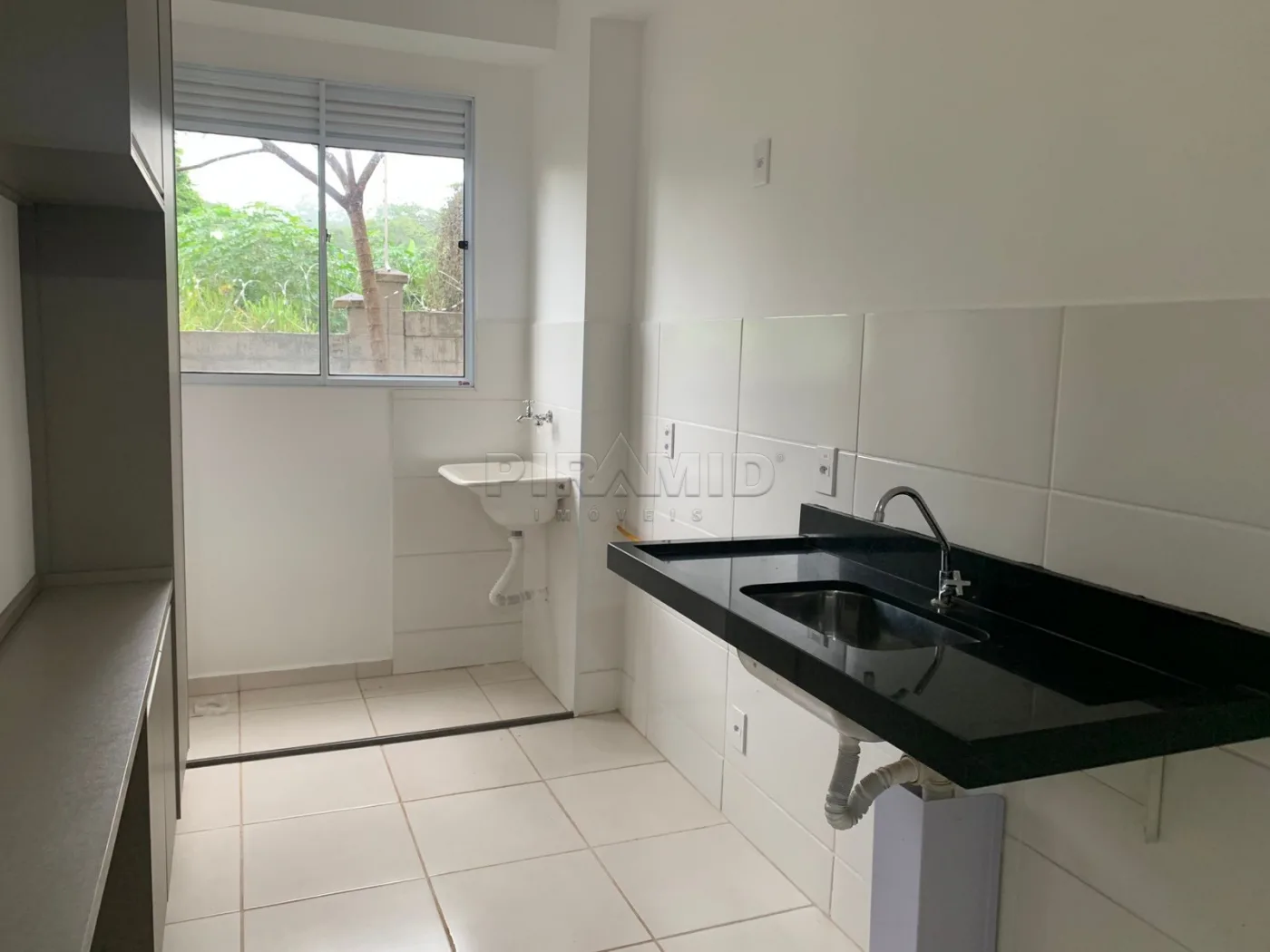 Alugar Apartamento / Padr&atilde;o em Ribeir&atilde;o Preto R$ 1.300,00 - Foto 6