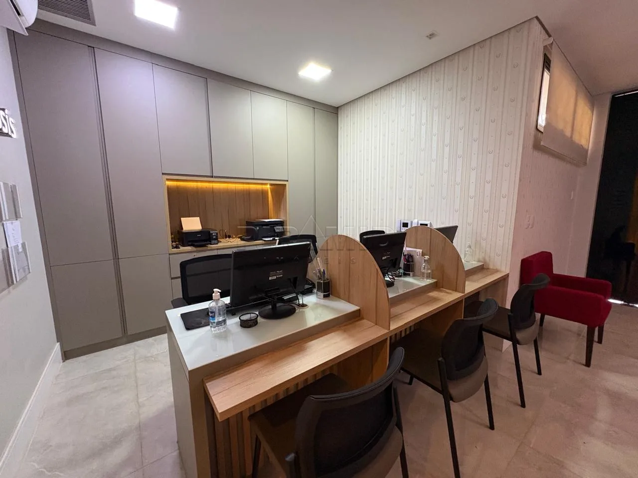 Alugar Comercial / Pr&eacute;dio em Ribeir&atilde;o Preto R$ 22.000,00 - Foto 3