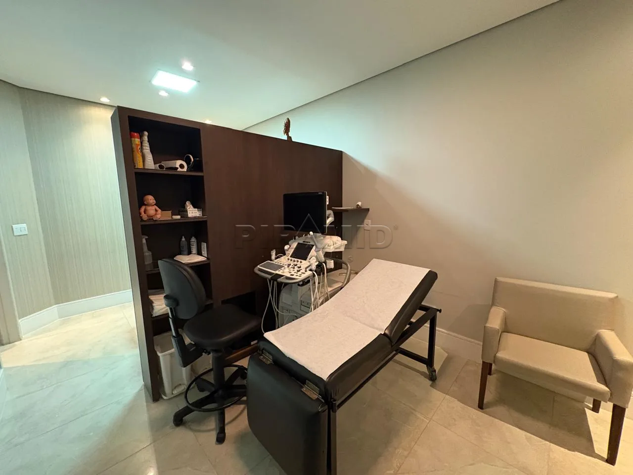 Alugar Comercial / Pr&eacute;dio em Ribeir&atilde;o Preto R$ 22.000,00 - Foto 8