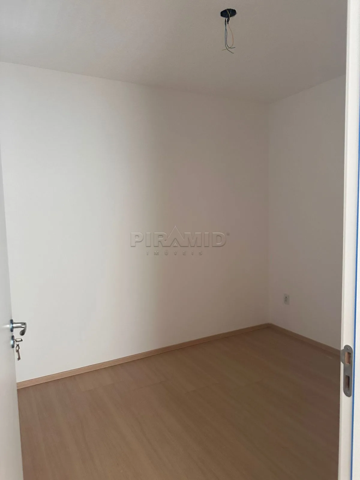 Alugar Apartamento / Padr&atilde;o em Ribeir&atilde;o Preto R$ 1.450,00 - Foto 6