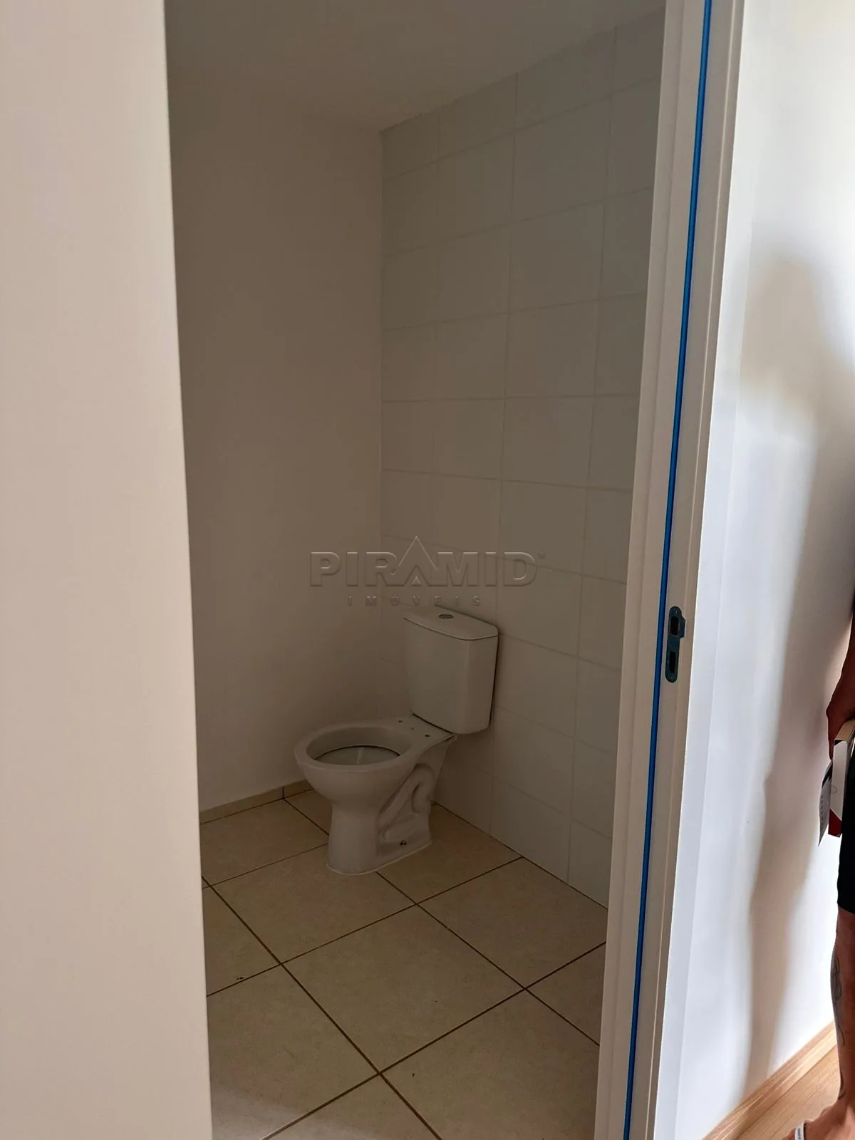 Alugar Apartamento / Padr&atilde;o em Ribeir&atilde;o Preto R$ 1.450,00 - Foto 8
