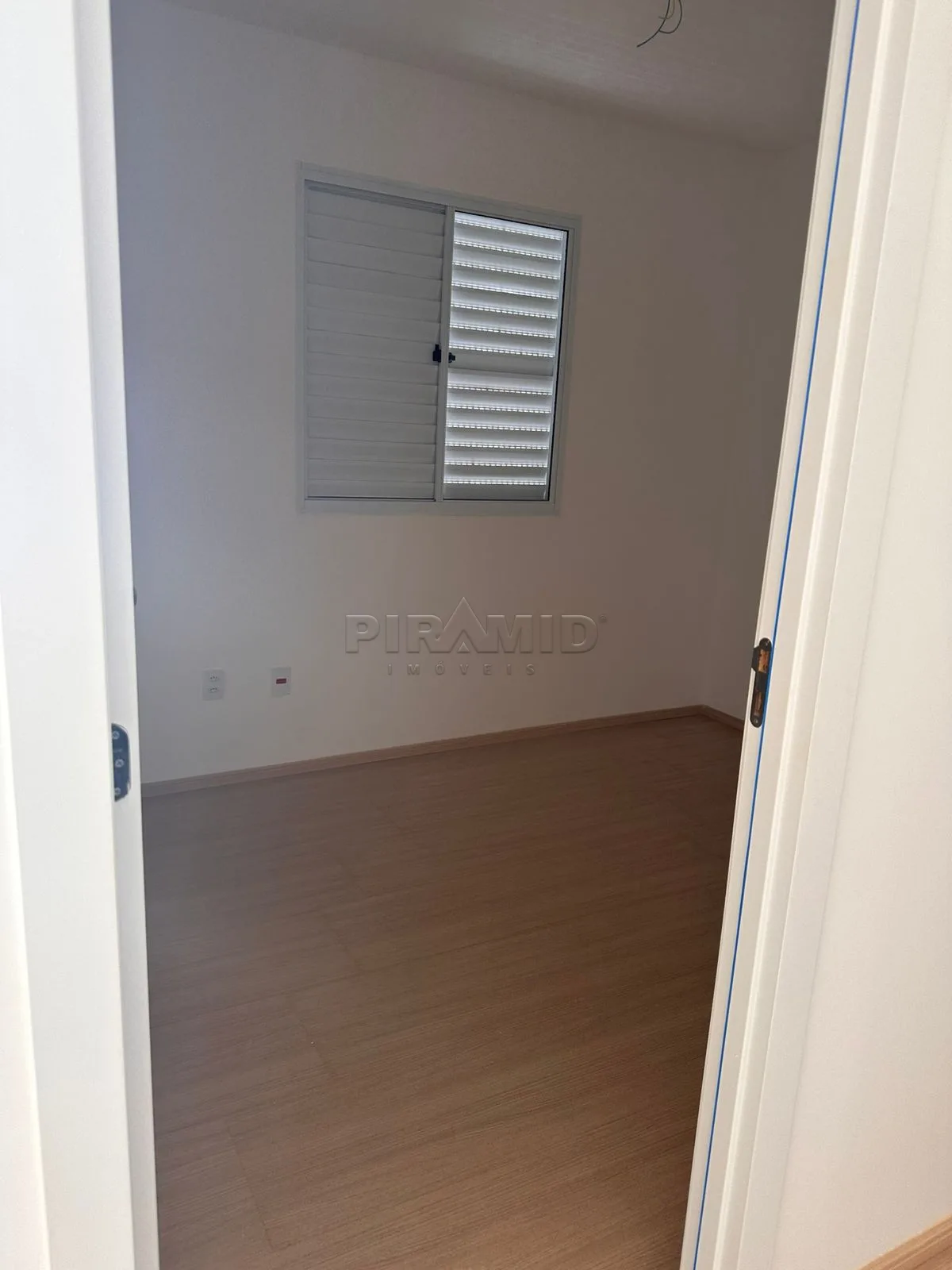 Alugar Apartamento / Padr&atilde;o em Ribeir&atilde;o Preto R$ 1.450,00 - Foto 9