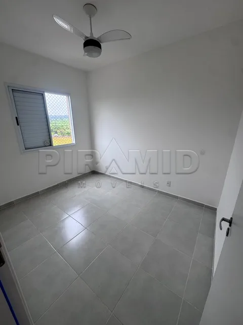 Alugar Apartamento / Padr&atilde;o em Ribeir&atilde;o Preto R$ 1.200,00 - Foto 4