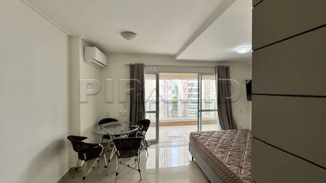 Alugar Apartamento / Padr&atilde;o em Ribeir&atilde;o Preto R$ 2.700,00 - Foto 1