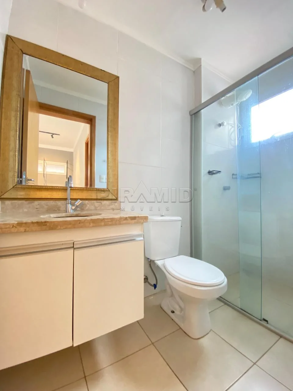 Alugar Apartamento / Padr&atilde;o em Ribeir&atilde;o Preto R$ 1.650,00 - Foto 11