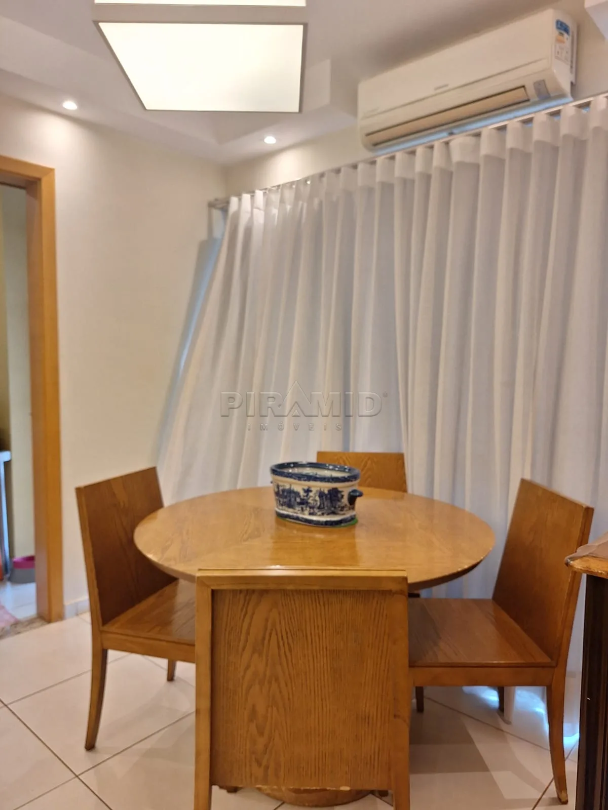 Comprar Apartamento / Padr&atilde;o em Ribeir&atilde;o Preto R$ 600.000,00 - Foto 5