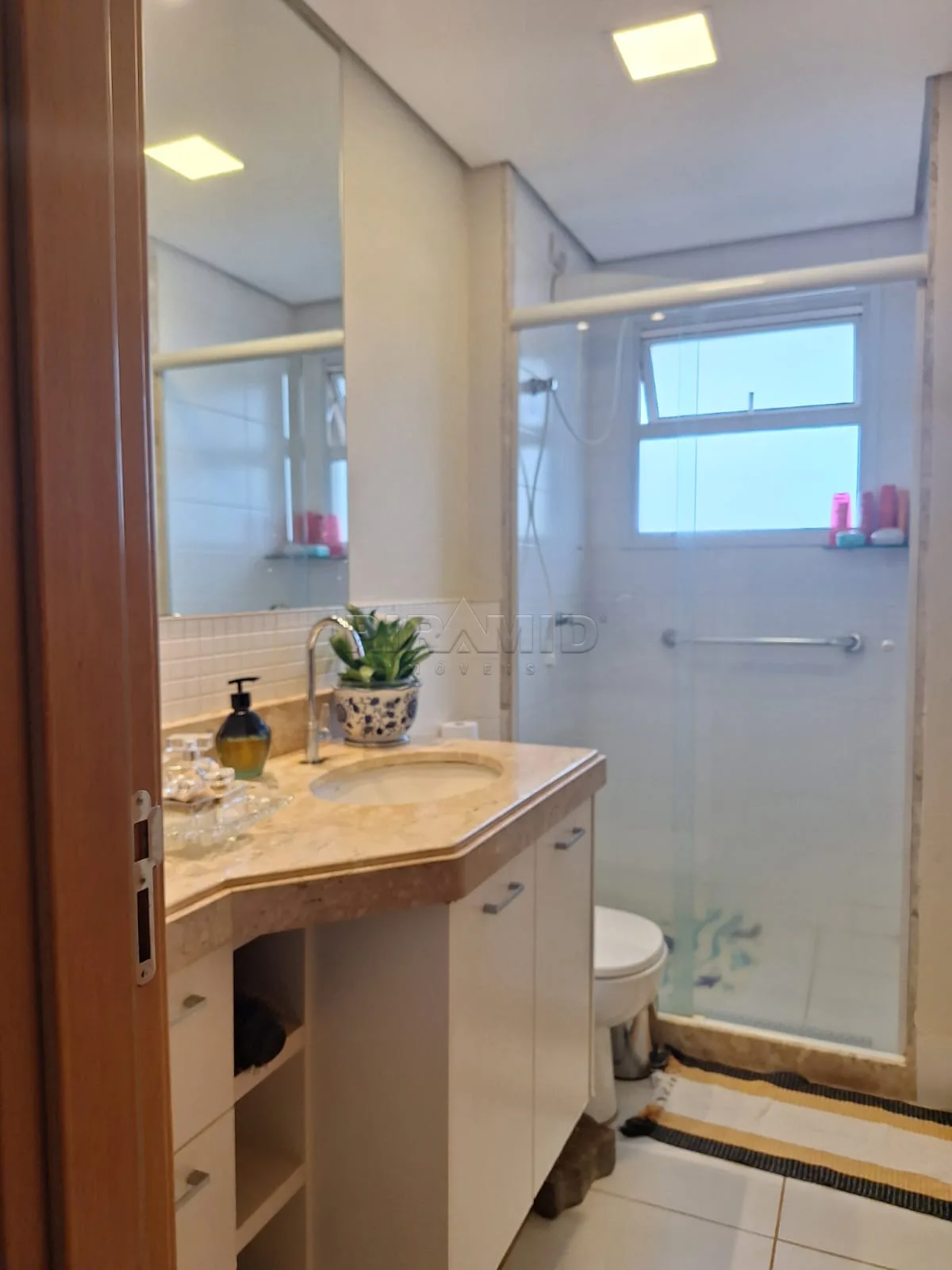 Comprar Apartamento / Padr&atilde;o em Ribeir&atilde;o Preto R$ 600.000,00 - Foto 21