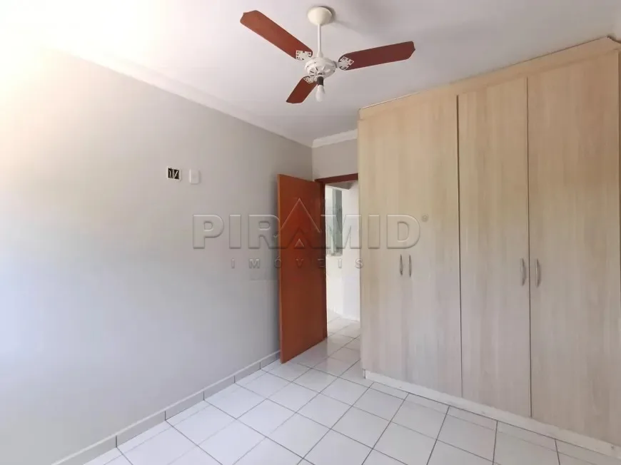 Alugar Apartamento / Padr&atilde;o em Ribeir&atilde;o Preto R$ 1.700,00 - Foto 12