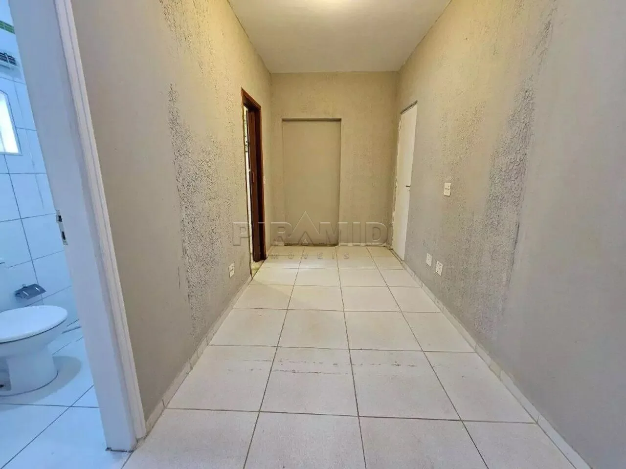 Alugar Comercial / Casa em Ribeir&atilde;o Preto R$ 4.800,00 - Foto 5