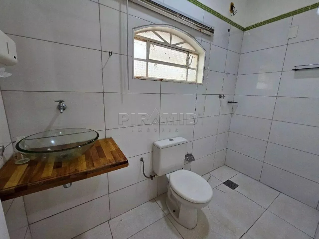 Alugar Comercial / Casa em Ribeir&atilde;o Preto R$ 4.800,00 - Foto 6