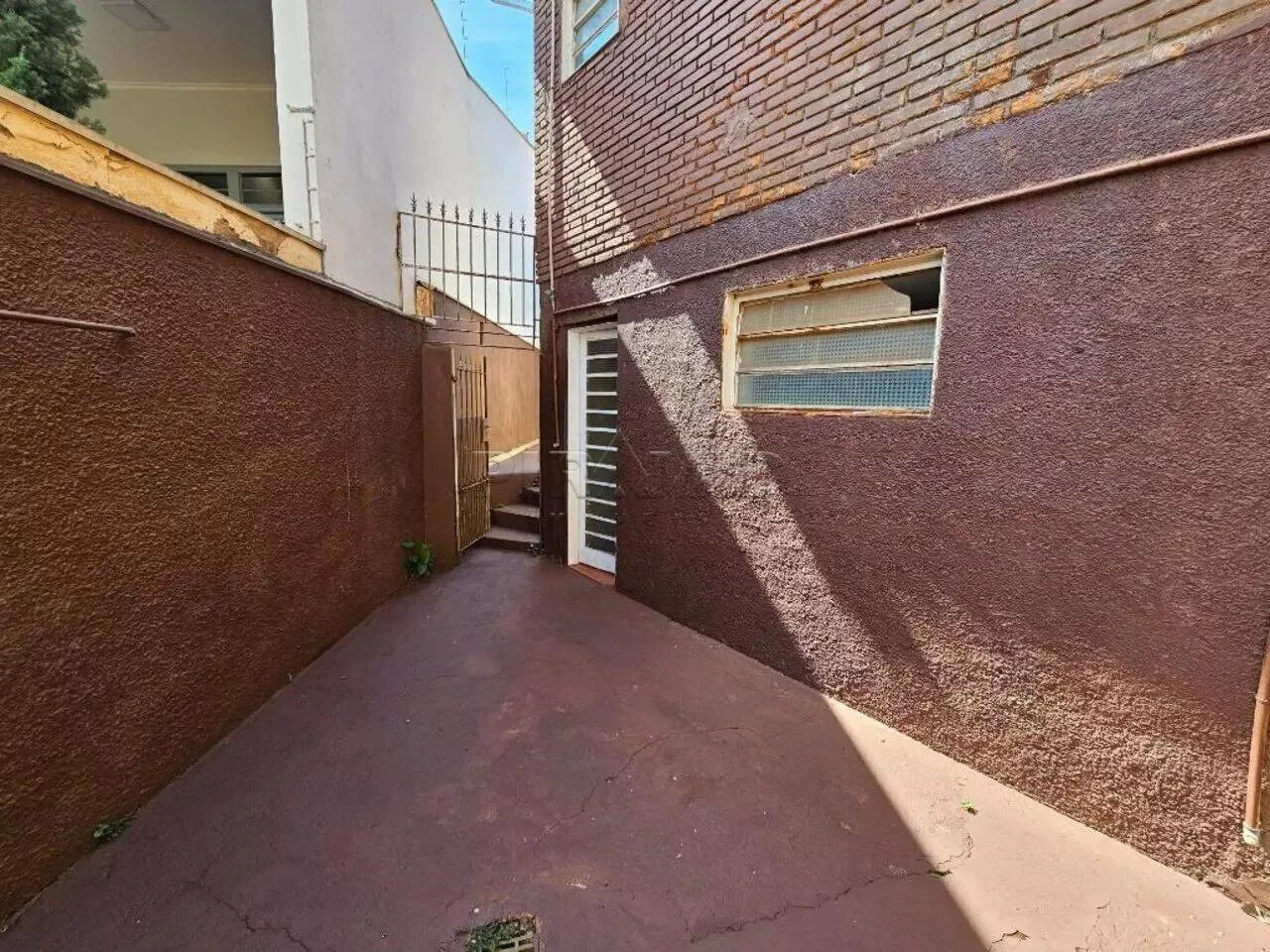 Alugar Comercial / Casa em Ribeir&atilde;o Preto R$ 4.800,00 - Foto 29